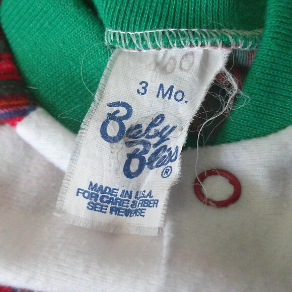 Baby Bliss Infant Red and Green Snowman Button-Up Applique Gown - Size 3 Months - Picture 3 of 6